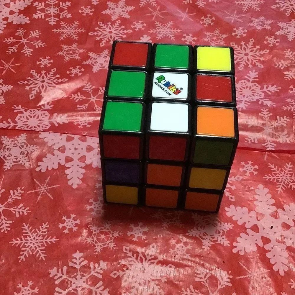 Rubix cube the original pi?? You off toy